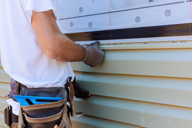 Trusted Siding Repair service in Bradenton, FL - Creative Siding